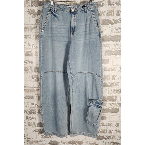 Forever 21 Denim - Forever 21‎ Baggy Cargo Jeans Women's Size 28 Light Denim Pockets Wide Leg Y2k
